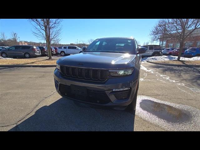 2025 Jeep Grand Cherokee GRAND CHEROKEE ALTITUDE 4X4