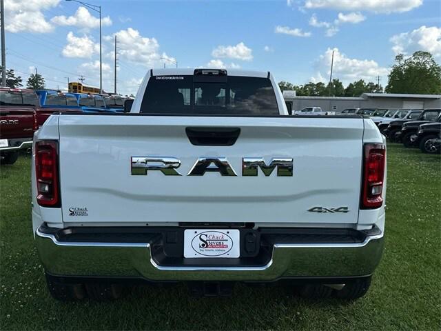 2025 RAM Ram 3500 RAM 3500 TRADESMAN CREW CAB 4X4 8 BOX