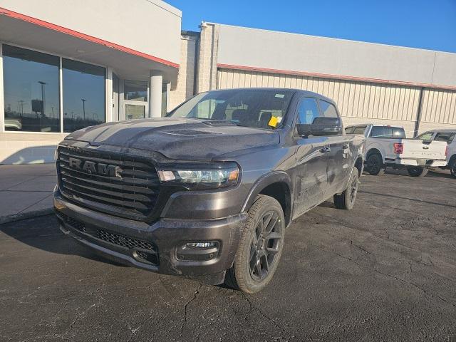 2025 RAM Ram 1500 RAM 1500 LARAMIE CREW CAB 4X4 57 BOX