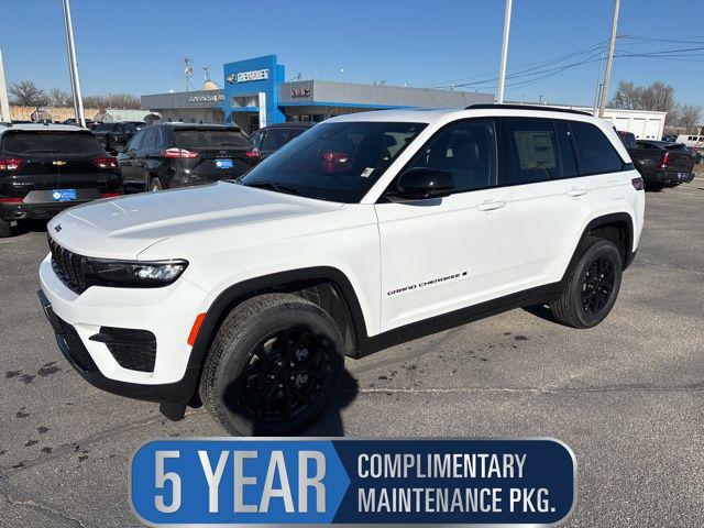 2025 Jeep Grand Cherokee GRAND CHEROKEE ALTITUDE X 4X4