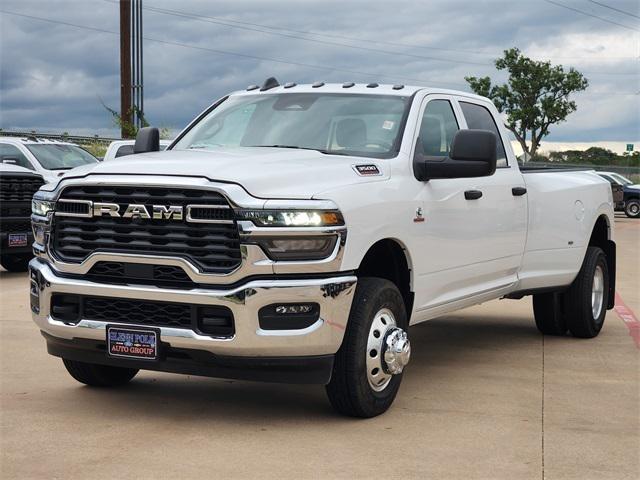 2025 RAM Ram 3500 RAM 3500 TRADESMAN CREW CAB 4X4 8 BOX