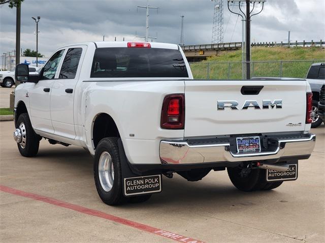 2025 RAM Ram 3500 RAM 3500 TRADESMAN CREW CAB 4X4 8 BOX