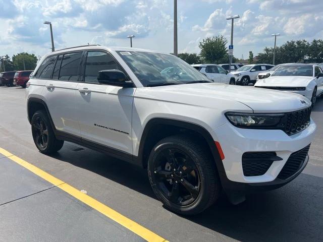 2025 Jeep Grand Cherokee GRAND CHEROKEE ALTITUDE X 4X2