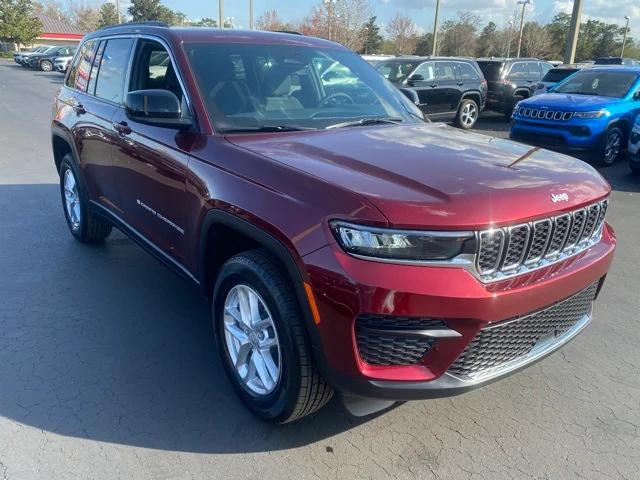 2025 Jeep Grand Cherokee GRAND CHEROKEE LAREDO X 4X4