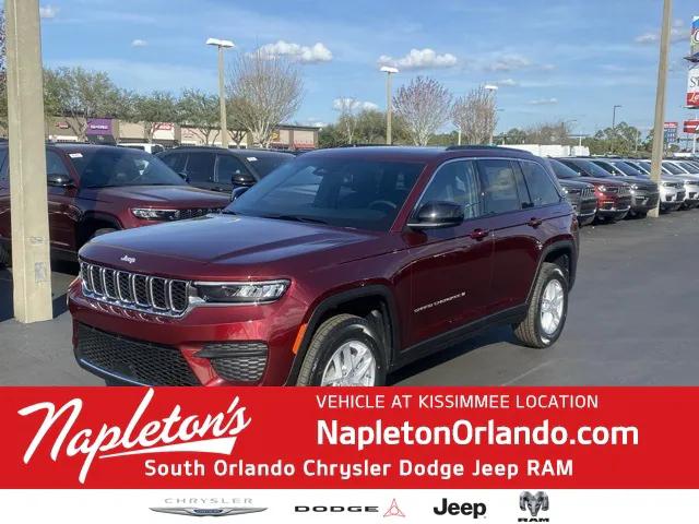 2025 Jeep Grand Cherokee GRAND CHEROKEE LAREDO X 4X4