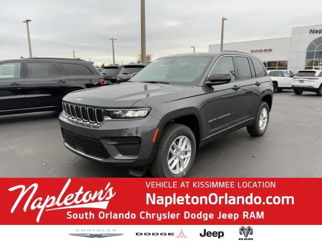 2025 Jeep Grand Cherokee GRAND CHEROKEE LAREDO X 4X4