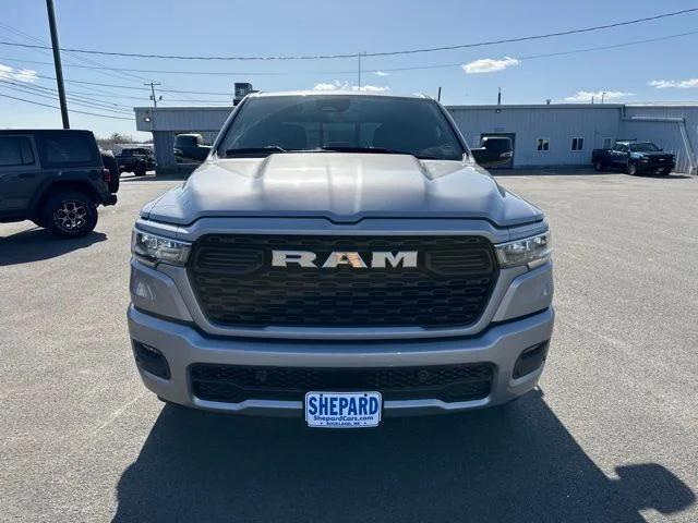2025 Ram 1500 Big Horn Crew Cab 4x4 5'7" Box