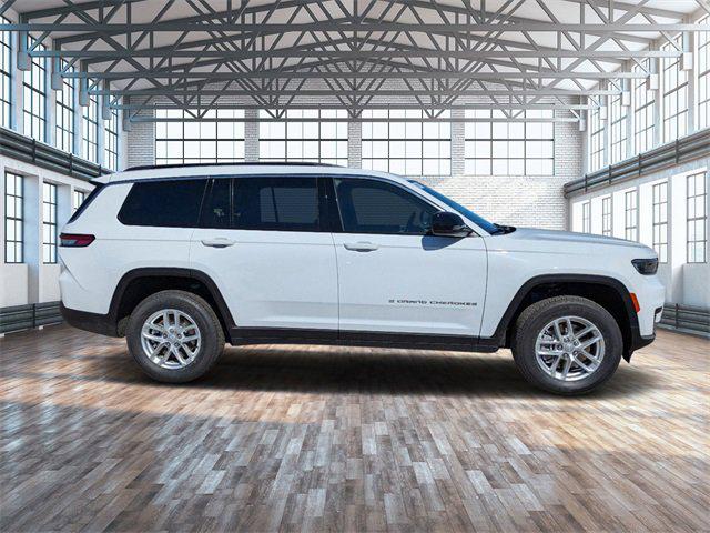 2025 Jeep Grand Cherokee GRAND CHEROKEE L LAREDO X 4X4