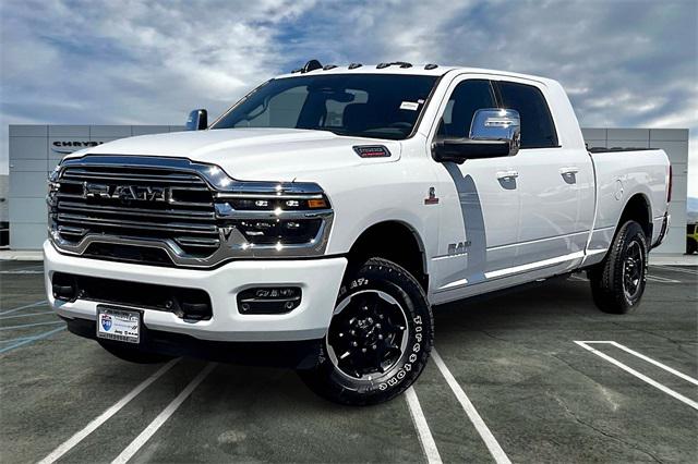 2025 RAM Ram 2500 RAM 2500 LARAMIE MEGA CAB 4X4 64 BOX