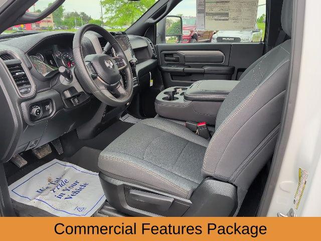 2025 RAM Ram 3500 RAM 3500 TRADESMAN REGULAR CAB 4X4 8 BOX 2025 RAM Ram 3500 RAM 3500 TRADESMAN REGULAR CAB 4X4 8 BOX