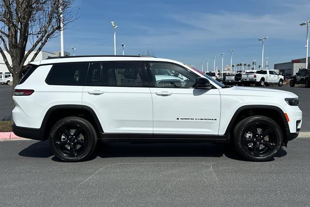 2025 Jeep Grand Cherokee GRAND CHEROKEE L ALTITUDE X 4X4