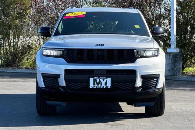 2025 Jeep Grand Cherokee GRAND CHEROKEE L ALTITUDE X 4X4