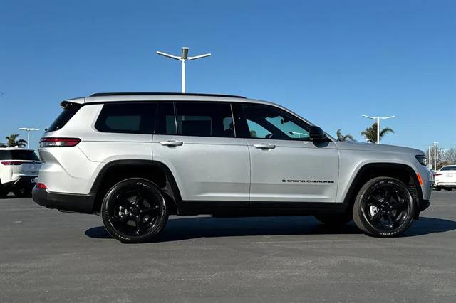 2025 Jeep Grand Cherokee GRAND CHEROKEE L ALTITUDE X 4X4