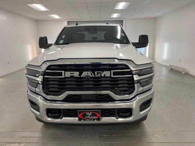 2025 RAM Ram 3500 RAM 3500 TRADESMAN CREW CAB 4X4 64 BOX