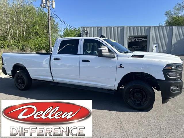 2025 RAM Ram 2500 RAM 2500 TRADESMAN CREW CAB 4X4 8 BOX