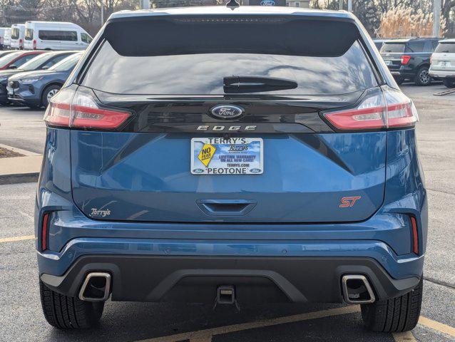 2021 Ford Edge ST