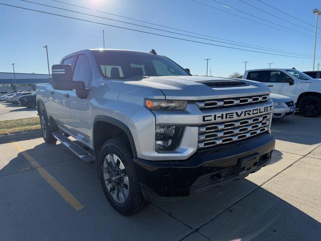 2022 Chevrolet Silverado 2500HD 4WD Crew Cab Standard Bed Custom