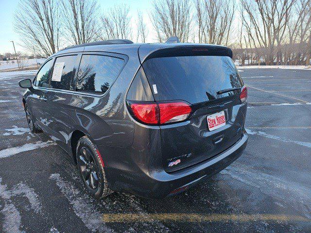 2019 Chrysler Pacifica Hybrid Limited