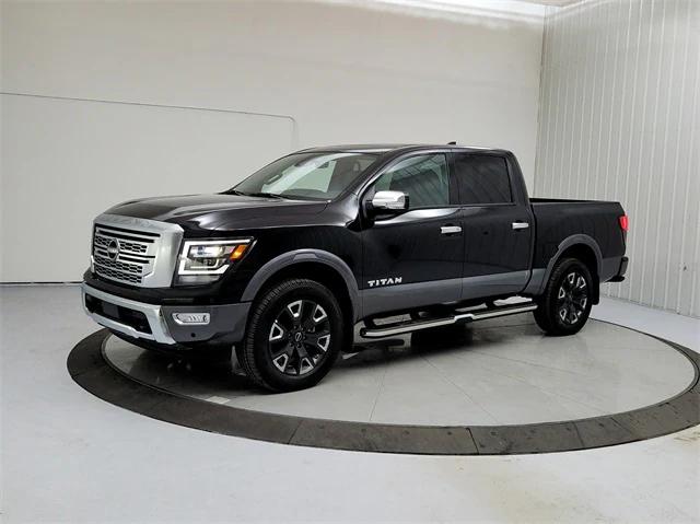 2024 Nissan TITAN Crew Cab Platinum Reserve 4x4