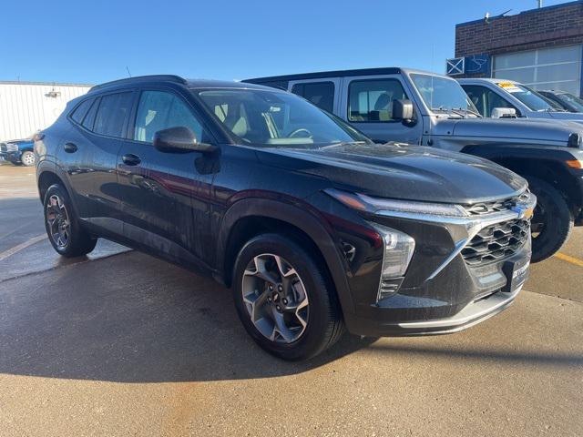 2024 Chevrolet Trax FWD LT