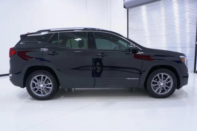 2022 GMC Terrain FWD SLT