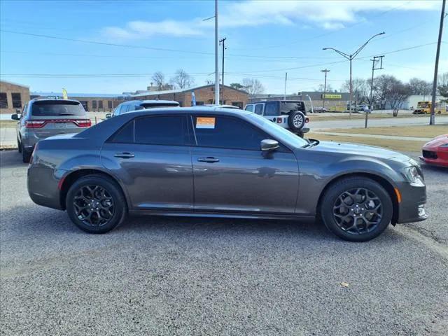 2023 Chrysler 300 Touring L AWD