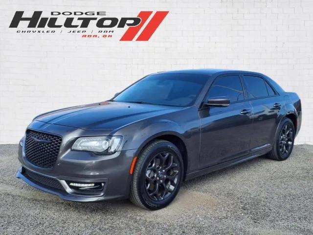 2023 Chrysler 300 Touring L AWD