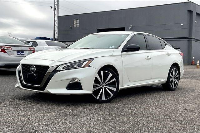 2022 Nissan Altima SR Intelligent AWD