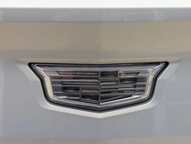 2025 Cadillac Escalade Sport 2