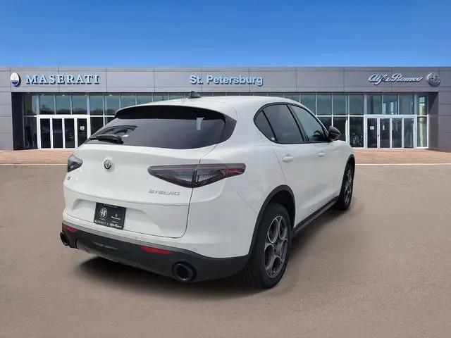 2025 Alfa Romeo Stelvio Sprint AWD