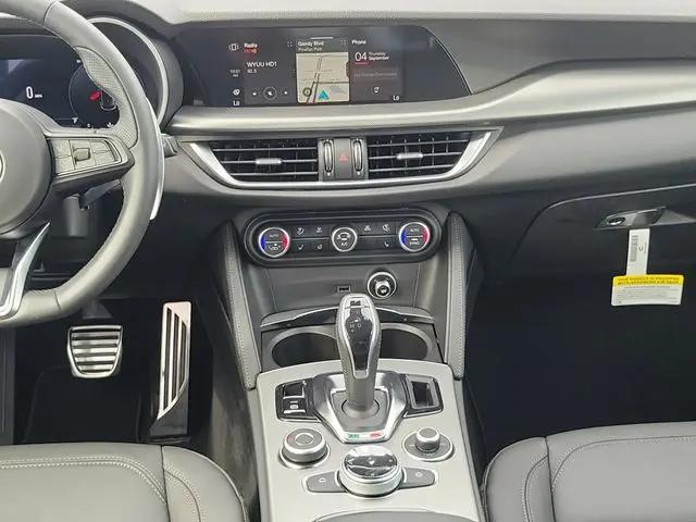 2025 Alfa Romeo Stelvio Sprint AWD