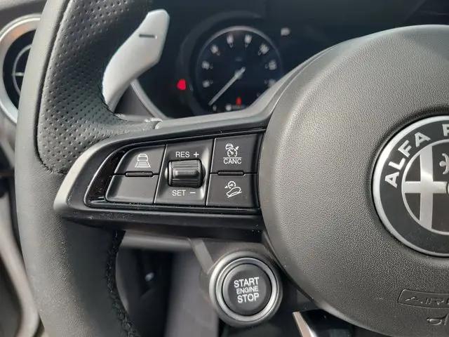 2025 Alfa Romeo Stelvio Sprint AWD