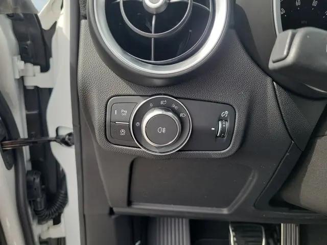 2025 Alfa Romeo Stelvio Sprint AWD