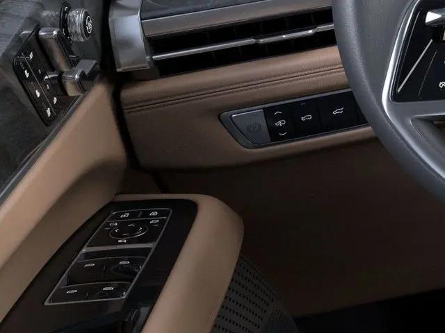 2025 Cadillac Escalade Sport 2