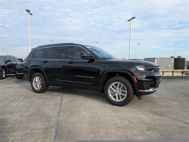2025 Jeep Grand Cherokee GRAND CHEROKEE L LAREDO X 4X2