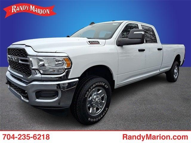 2023 RAM 2500 Tradesman Crew Cab 4x4 8 Box