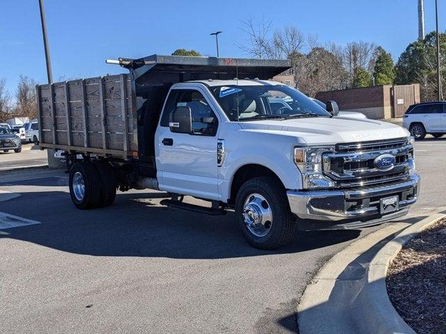 2022 Ford F-350 Chassis XL