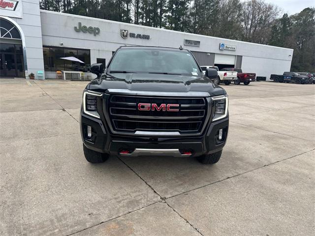 2022 GMC Yukon XL 4WD AT4