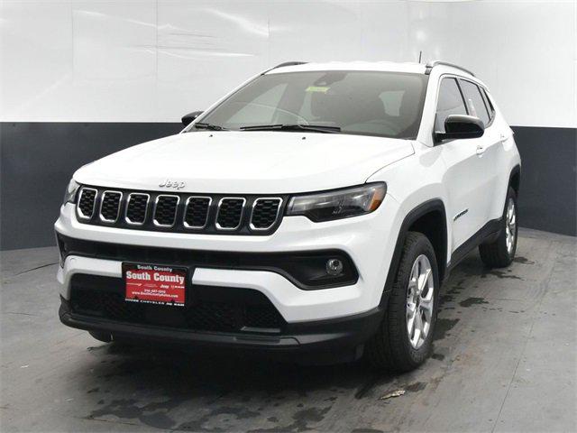 2025 Jeep Compass COMPASS LATITUDE 4X4