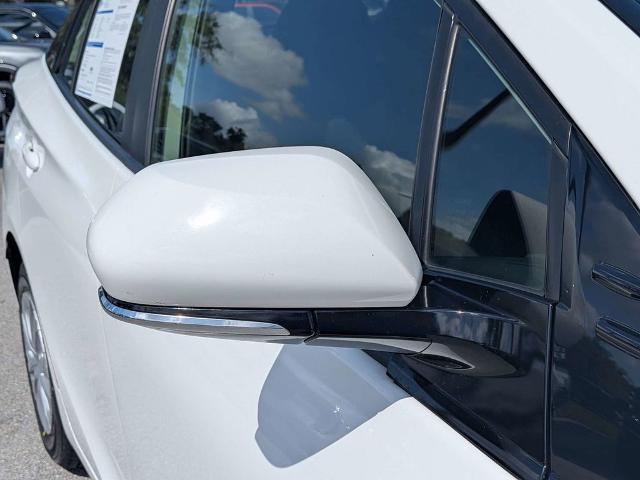 2019 Toyota Prius L Eco