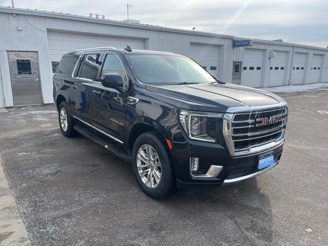 2023 GMC Yukon XL 4WD SLT