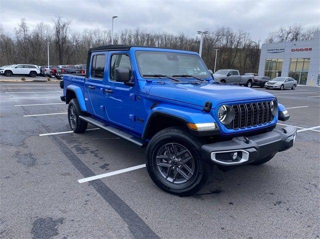 2024 Jeep Gladiator Sport S