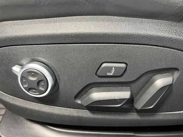 2023 Audi S4 Premium Plus TFSI quattro Tiptronic