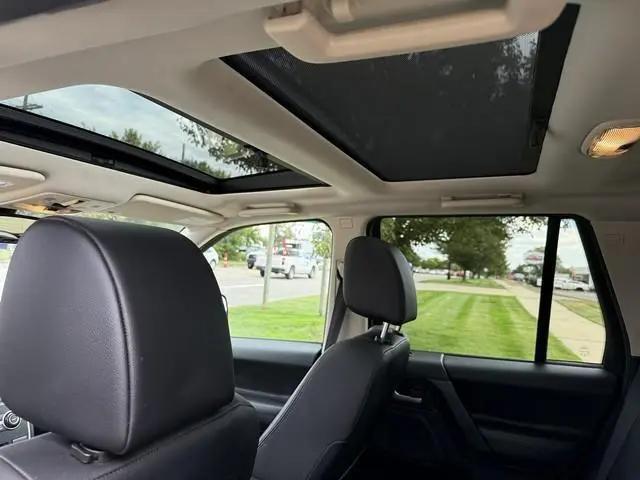 2015 Land Rover LR2 Standard