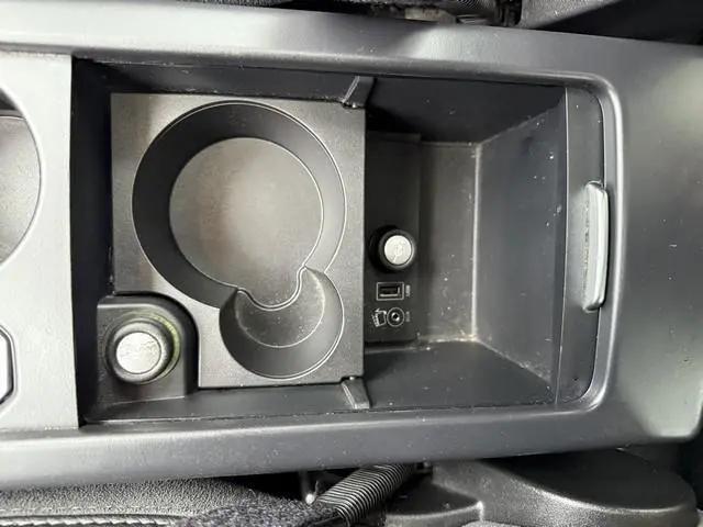2015 Land Rover LR2 Standard