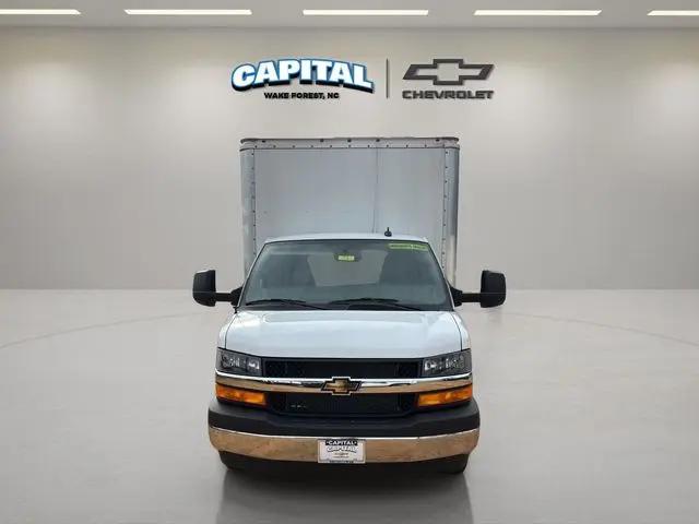 2024 Chevrolet Express Cutaway 4500 Van
