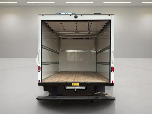 2024 Chevrolet Express Cutaway 4500 Van