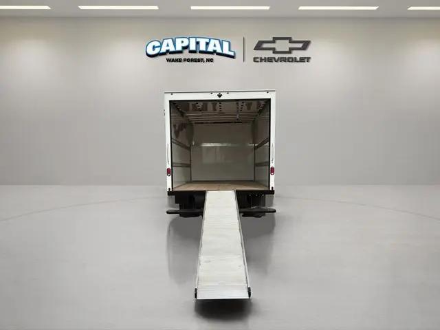 2024 Chevrolet Express Cutaway 4500 Van