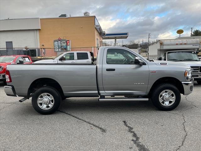 2022 RAM 3500 Tradesman Regular Cab 4x4 8 Box