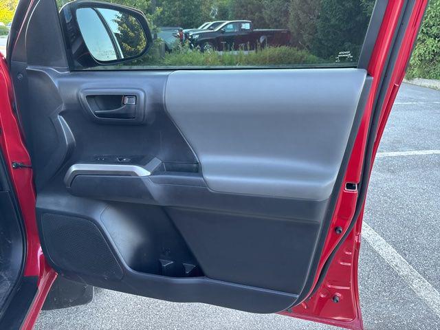 2022 Toyota Tacoma SR5 V6